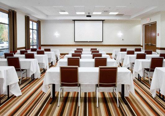 Doubletree By Hilton Raleigh-Cary Hotel Facilidades foto